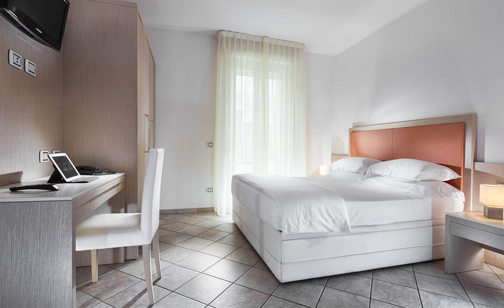 Milano Resort Bellaria-Igea Marina Esterno foto