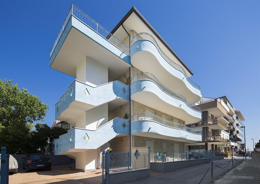 Milano Resort Bellaria-Igea Marina Esterno foto