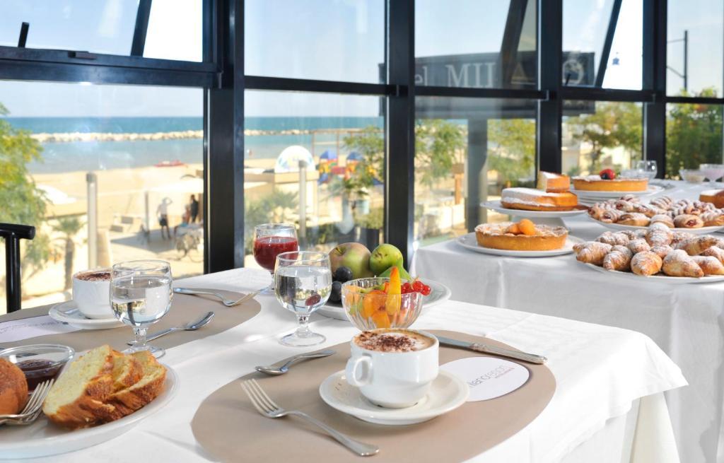 Milano Resort Bellaria-Igea Marina Esterno foto