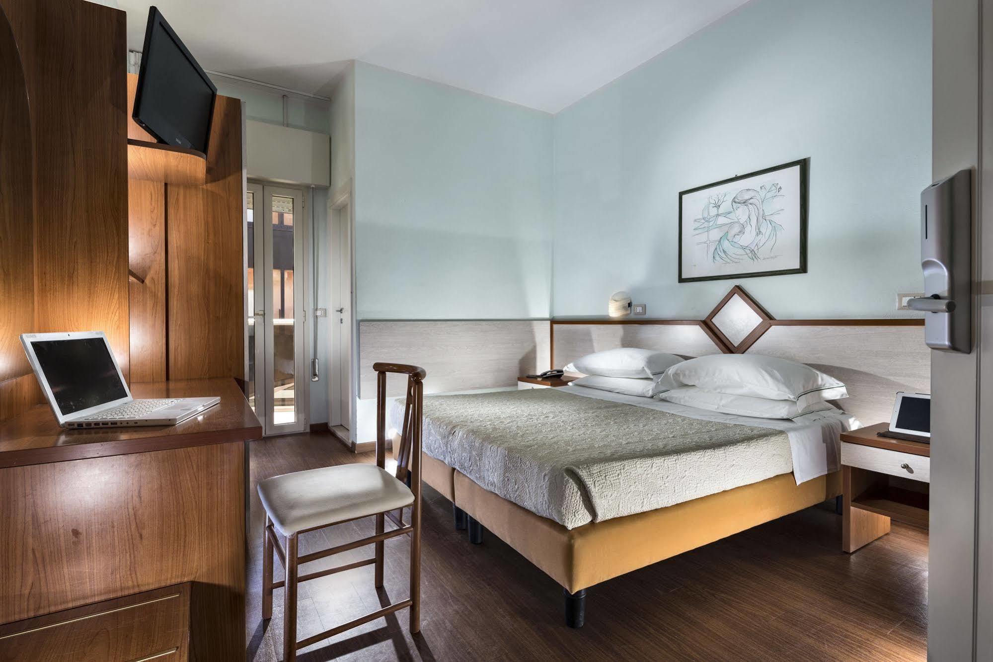 Milano Resort Bellaria-Igea Marina Esterno foto